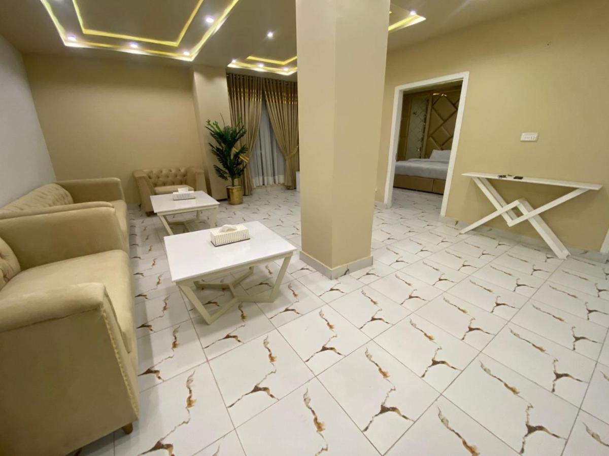 Luxe Suites Bahria Town Lahore Exteriör bild