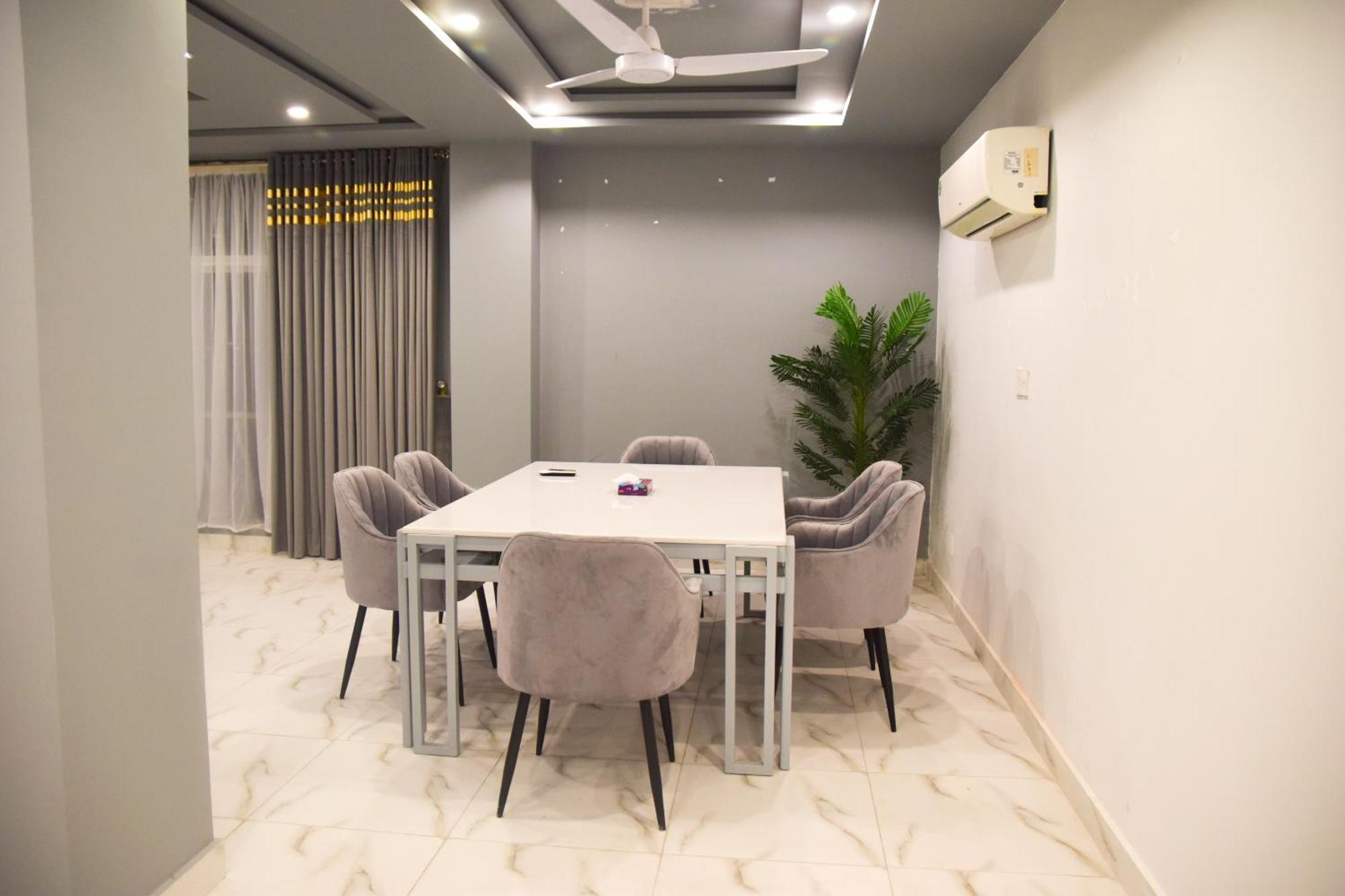 Luxe Suites Bahria Town Lahore Exteriör bild